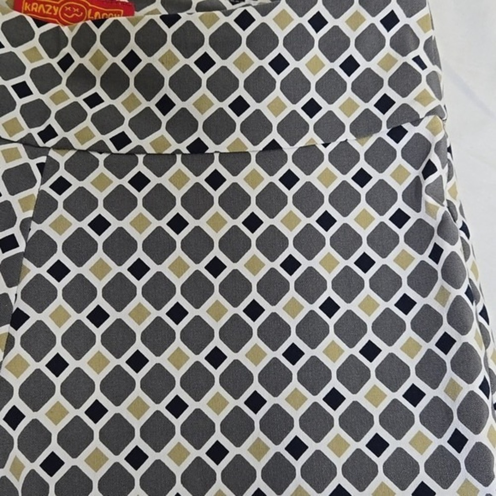Krazy Larry Mid Rise Stretch Bermuda Shorts, Retro Casual, Check Pattern, Size 6 - Picture 5 of 5